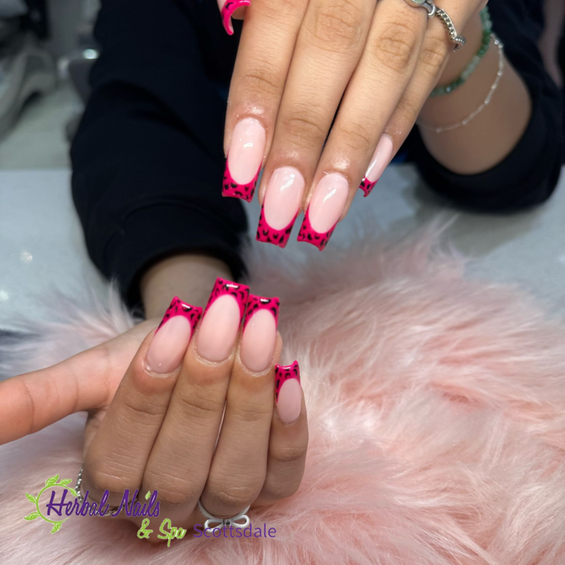 Herbal Nails & Spa Scottsdale
